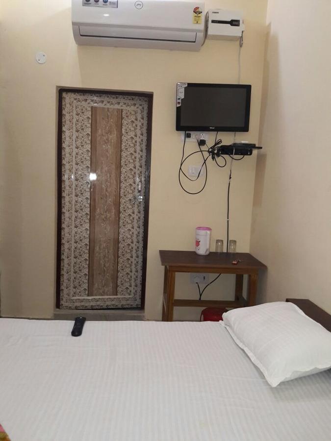 Hotel Ganga Vilas Colonelganj Exteriér fotografie